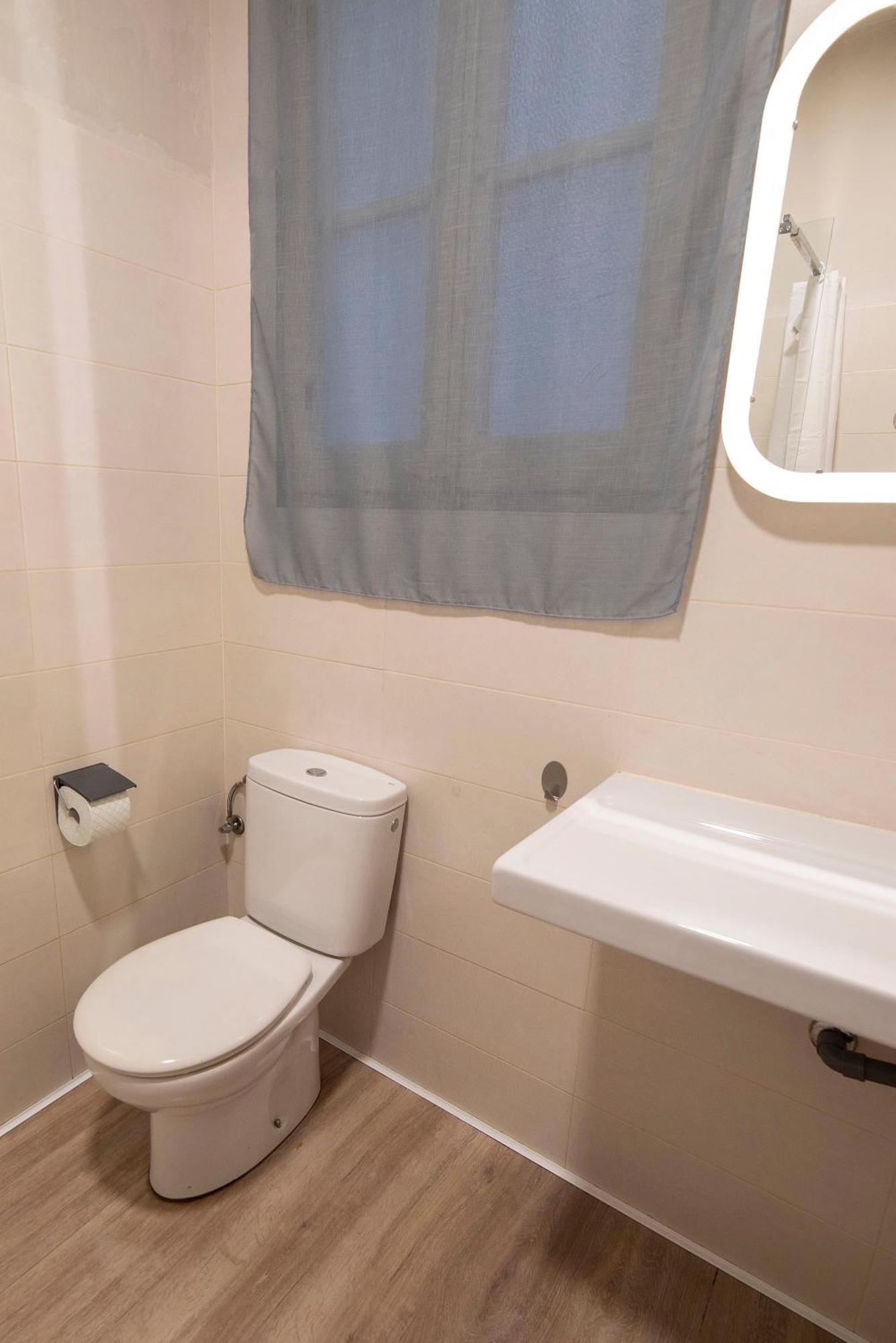 Sant Ferriol Apartment Olot Bagian luar foto